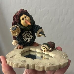Boyd’s Bears and Friends Penguin Figurine with Mirror Base
